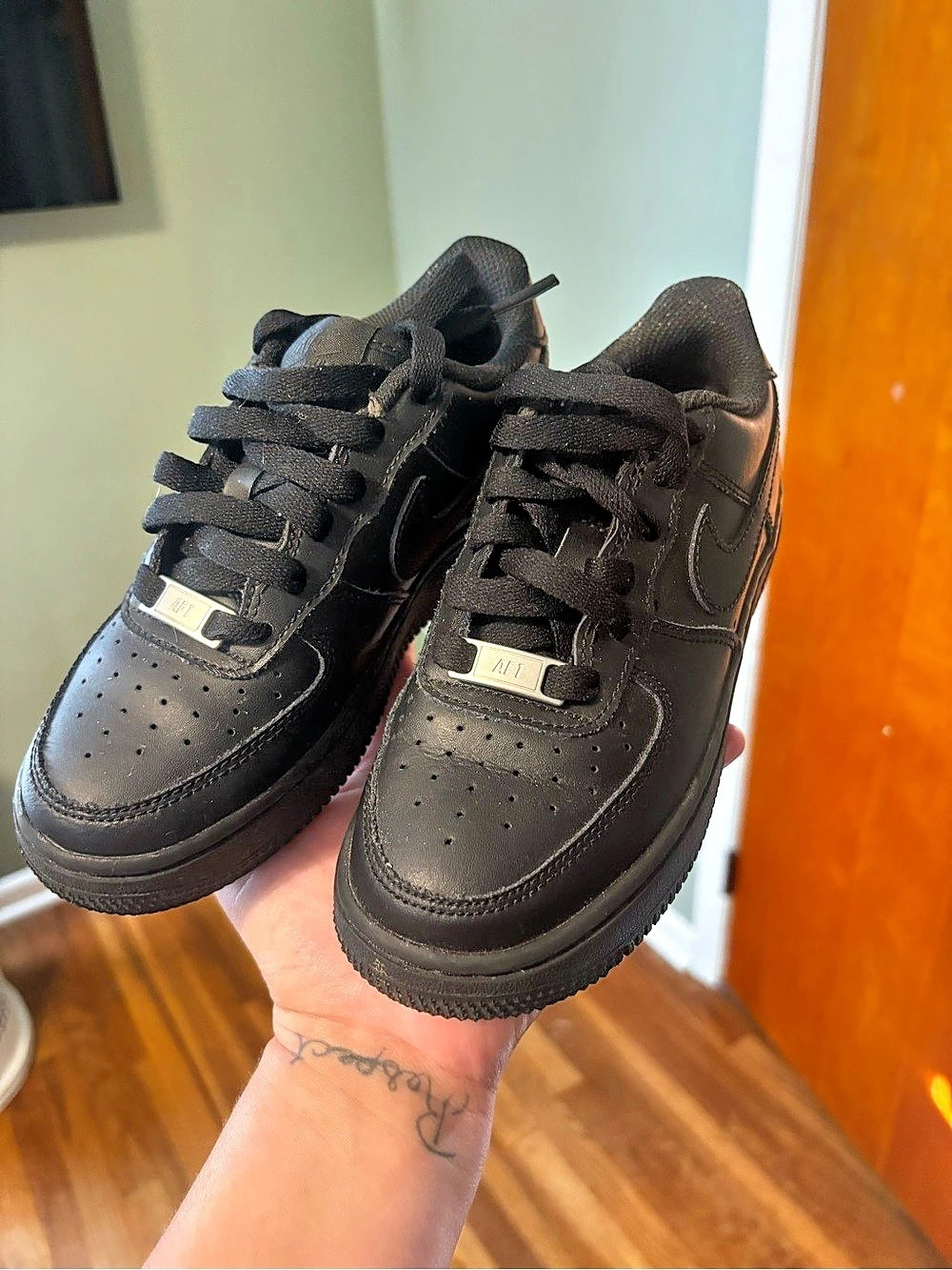 Nike Air Force 1 '07 Low Triple Black Sneakers Youth Size 1